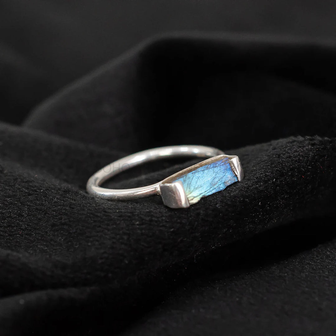 Raw Labradorite Stick Ring: Sterling Silver Rough Gemstone, Boho Jewelry