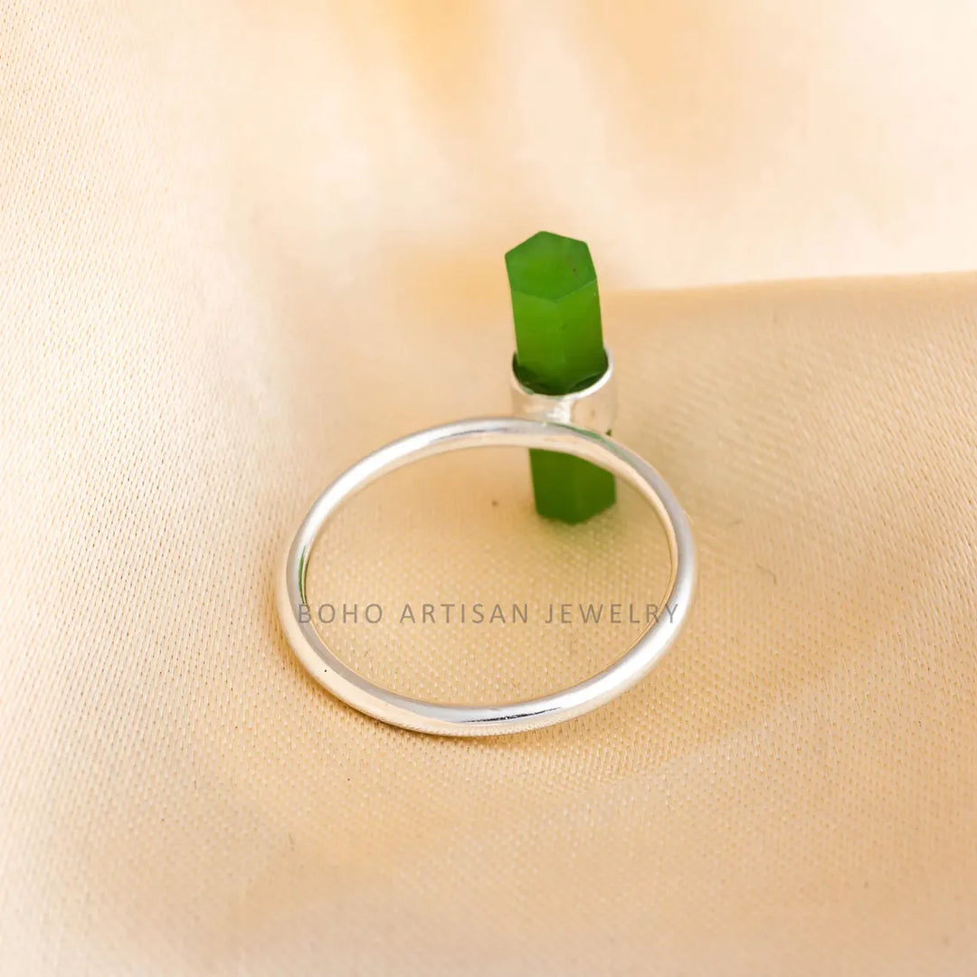Raw Green Jade Ring, Stick Bar Ring, Handmade Silver Ring, Statement Jewelry, Natural Jade Ring, March Birthstone Jewelry, Gift For Her