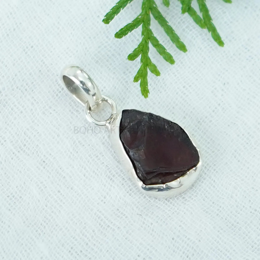 Raw Garnet Pendant Necklace, 925 Sterling Silver, Handmade Crystal Jewelry, Rough Stone, January Birthstone, Healing Necklace, Gift for Her