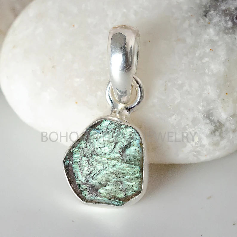 Raw Labradorite Pendant, Solid Sterling Silver Necklace Pendant, Handmade Crystal Jewelry, Healing Crystal, Raw Gemstone Jewelry, Gift