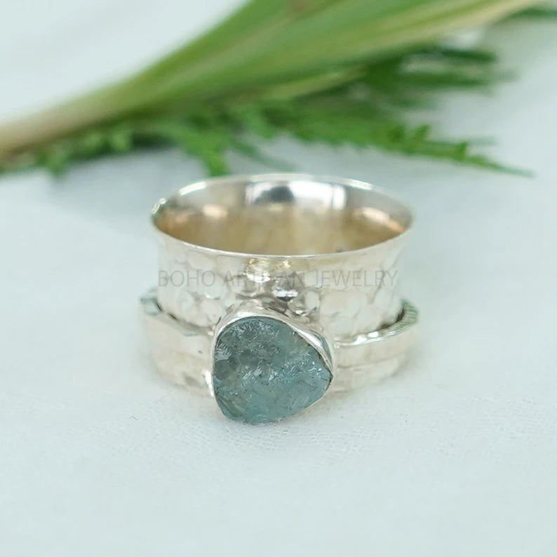 Raw Aquamarine Spinner Ring: Hammered Sterling Silver Band, Boho Crystal