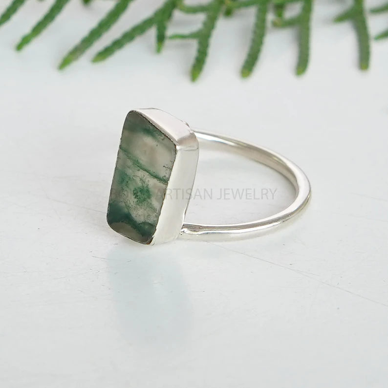 Handmade Moss Agate Ring: 925 Sterling Silver Twisted Band, Boho Jewelry