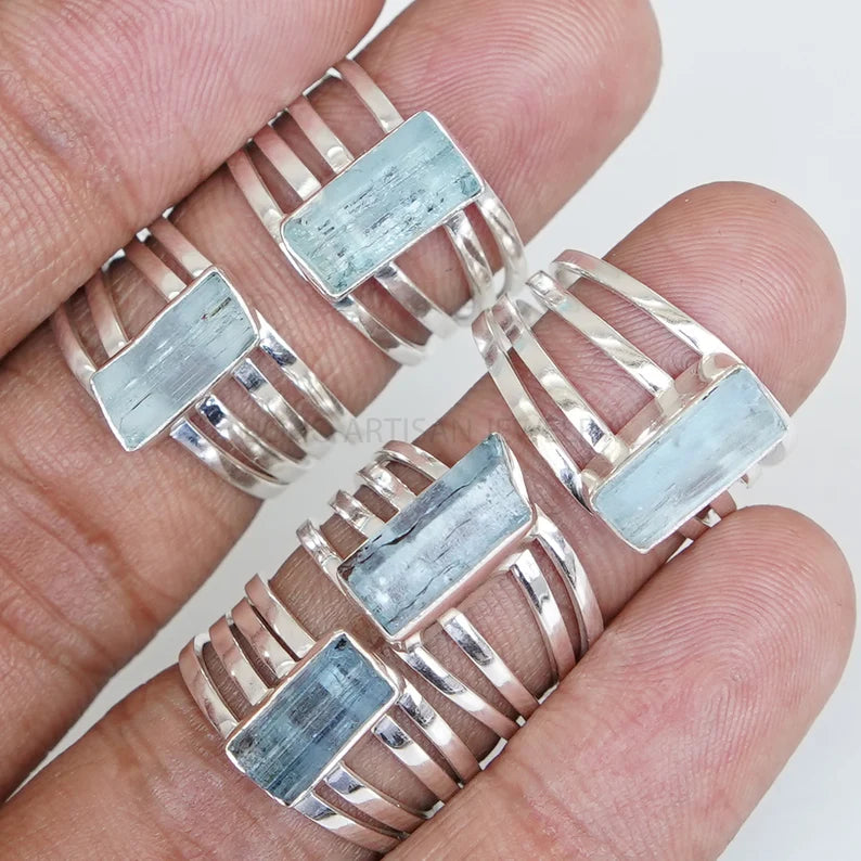 Raw Aquamarine Spiral Ring, Natural Bar Ring, Sterling Silver Jewelry, Aquamarine Ring, March Birthstone, Crystal Ring, Gift For Women