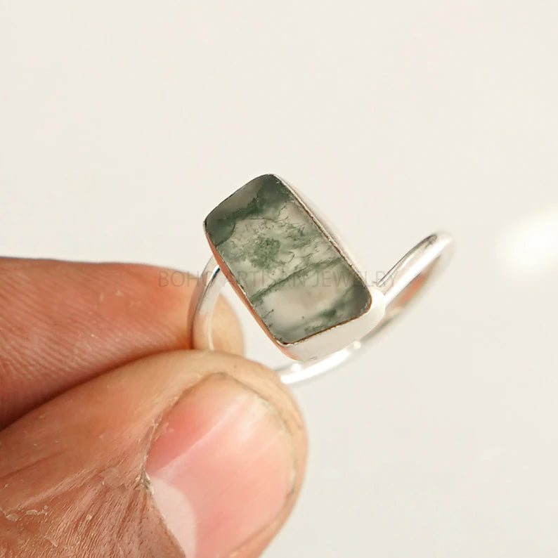 Handmade Moss Agate Ring: 925 Sterling Silver Twisted Band, Boho Jewelry