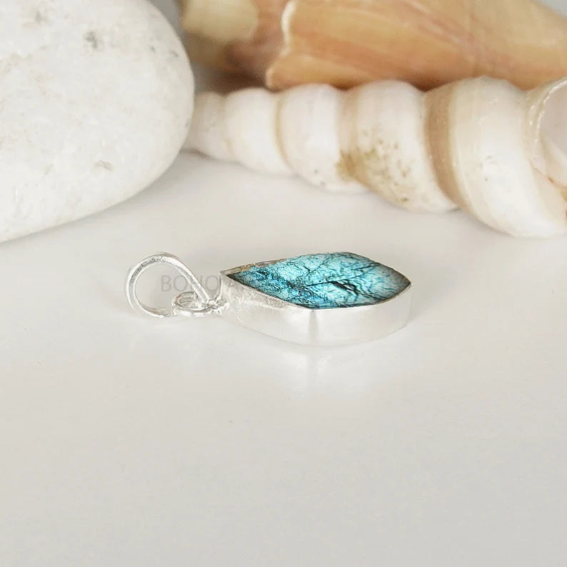 Raw Labradorite Pendant, Blue Labradorite Necklace, Raw Gemstone Jewelry, Handmade, Valentine's Day Gift, Healing Crystal, Gift For Her