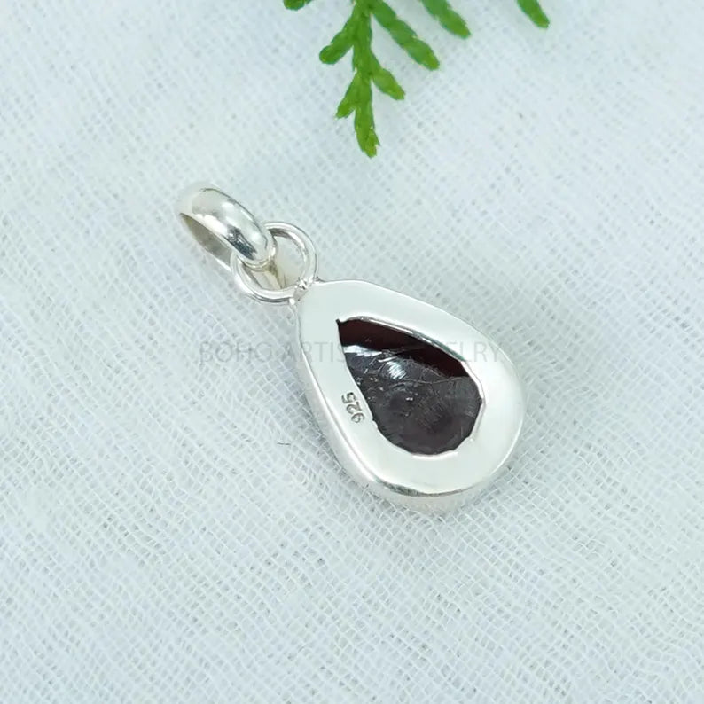 Raw Garnet Pendant Necklace, 925 Sterling Silver, Handmade Crystal Jewelry, Rough Stone, January Birthstone, Healing Necklace, Gift for Her