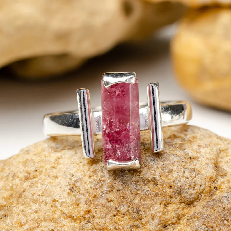 Raw Moonstone Bar Ring • Handmade Silver Jewelry • Raw Crystal Ring • Dainty Gemstone Ring • Blue Fire Moonstone • Statement Ring • Gift