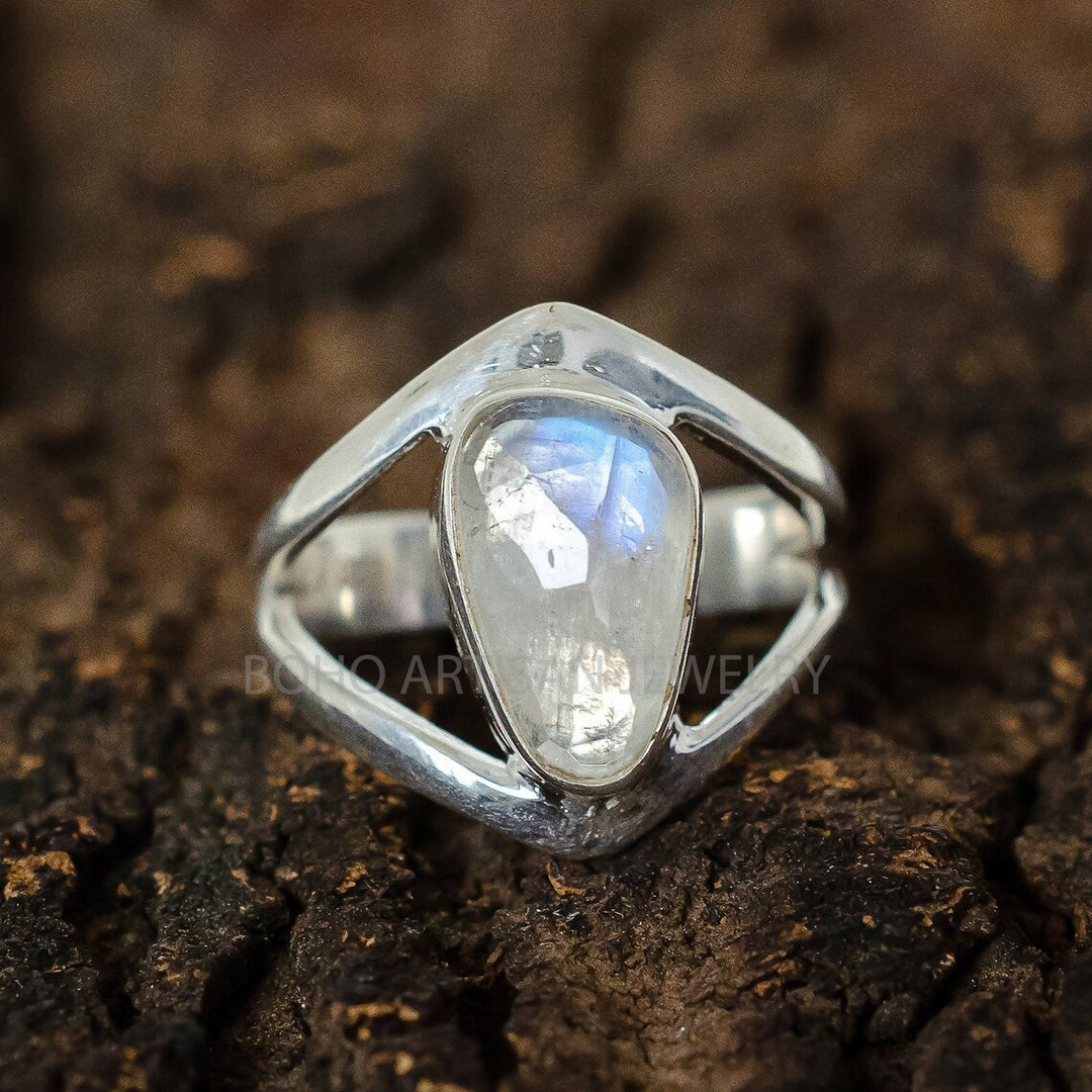 Handmade Rose Cut Moonstone Ring: 925 Sterling Silver Double Band