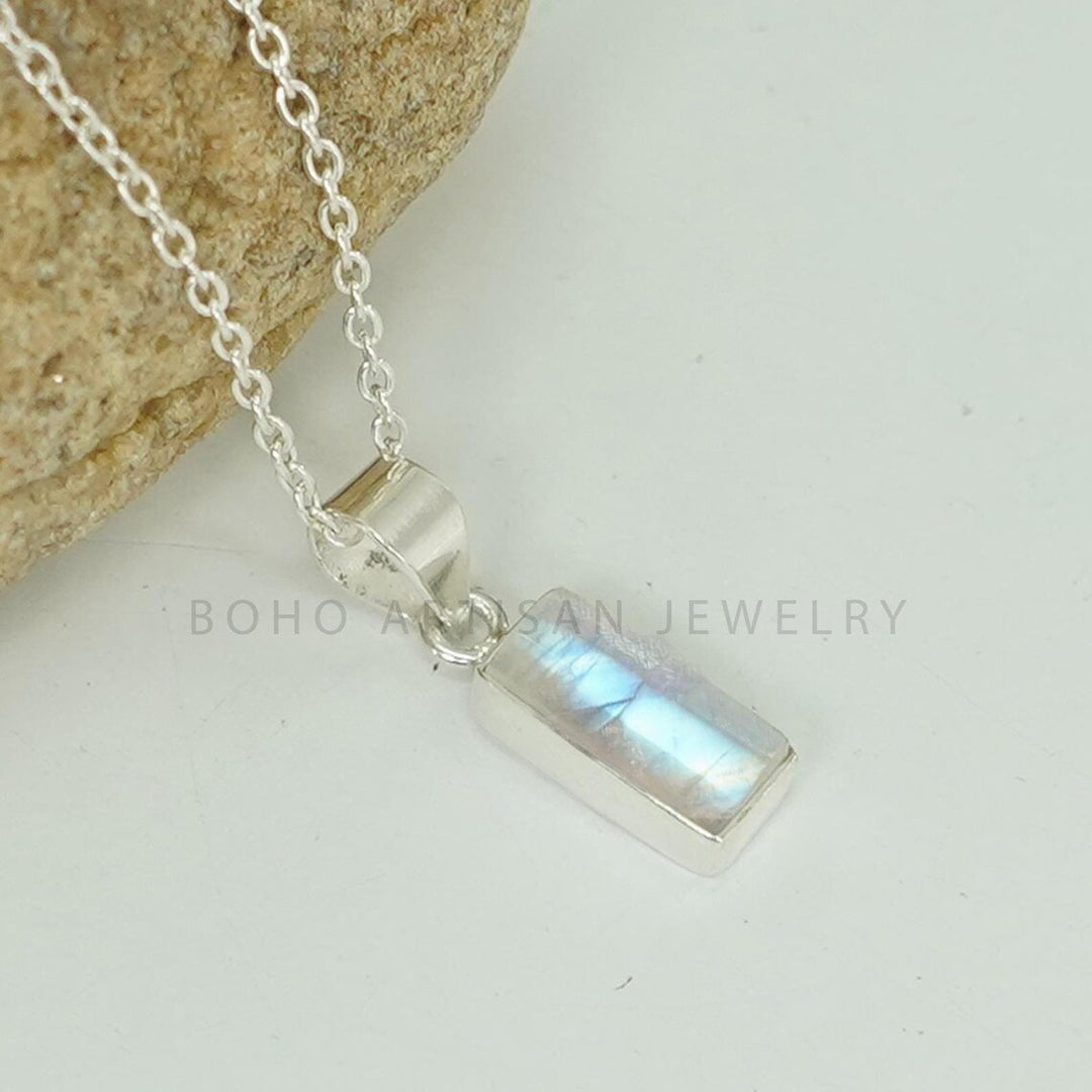 Rainbow Moonstone Pendant, Raw Moonstone Crystal Necklace Pendant, Raw Gemstone Jewelry, June Birthstone, Healing Crystal, Gift for Her