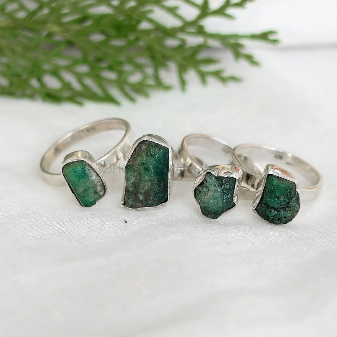 Raw Emerald Ring - Emerald Crystal Ring - Silver Handmade Ring - Boho Ring - Natural Emerald - Rough Stone Ring - Birthday Gift For Her