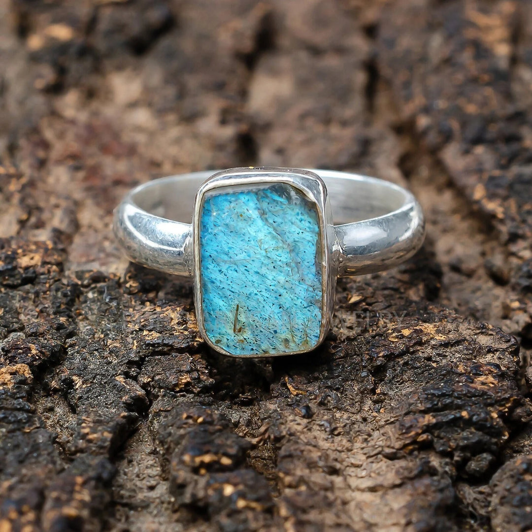 Raw Labradorite Sterling Silver Ring: Handmade Boho Jewelry