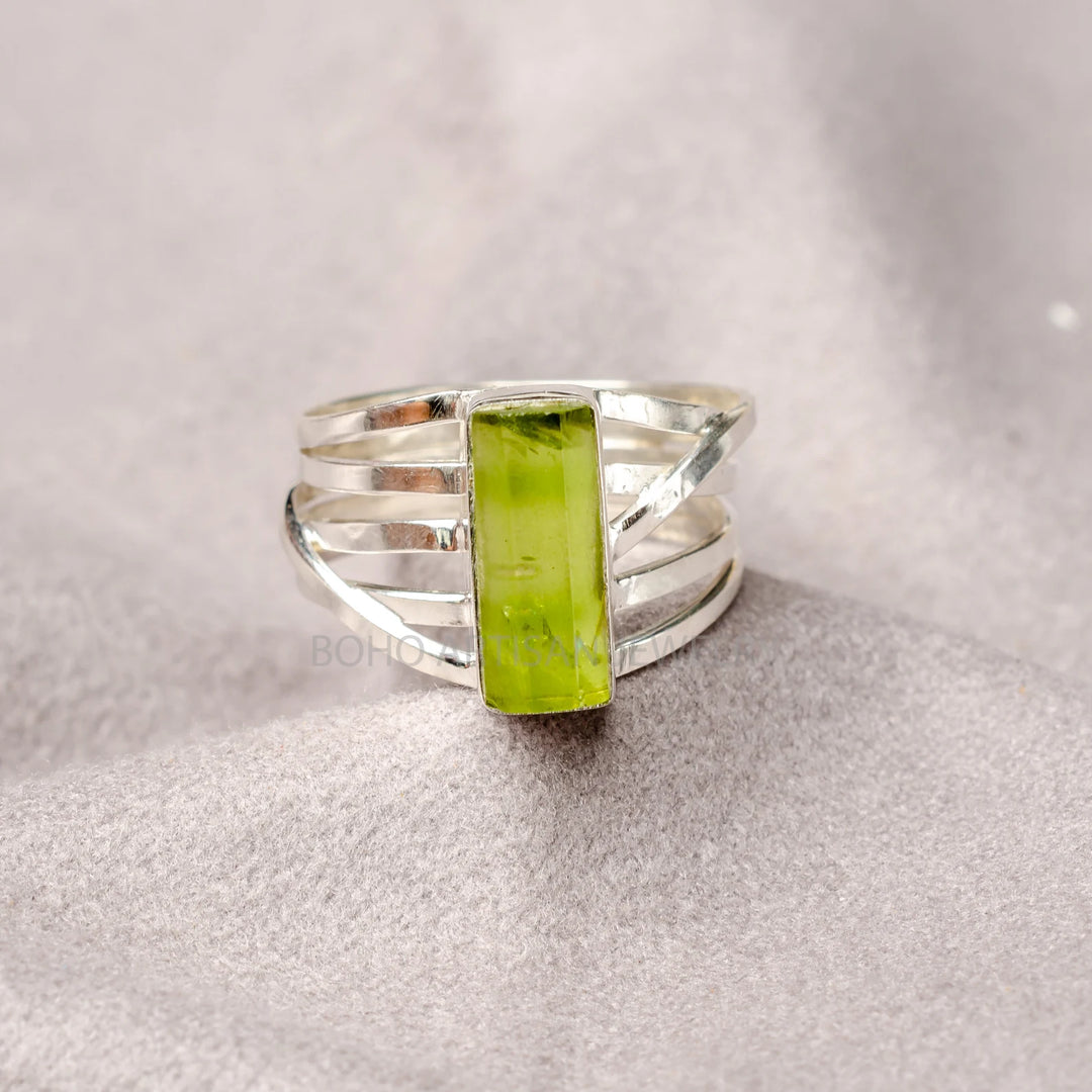 Raw Labradorite Sterling Silver Ring: Boho Healing Crystal Jewelry