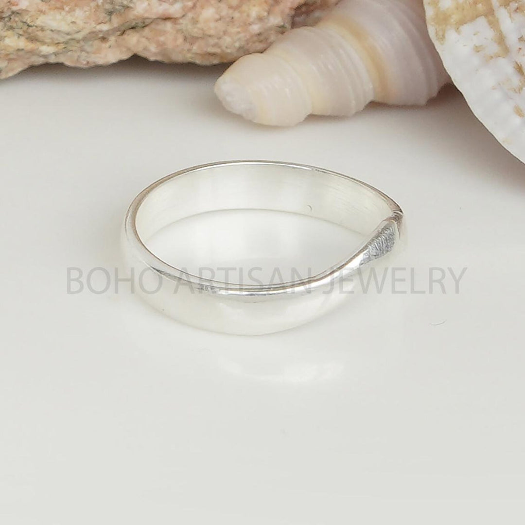 925 Sterling Silver V Ring: Minimalist Chevron Stacking Band