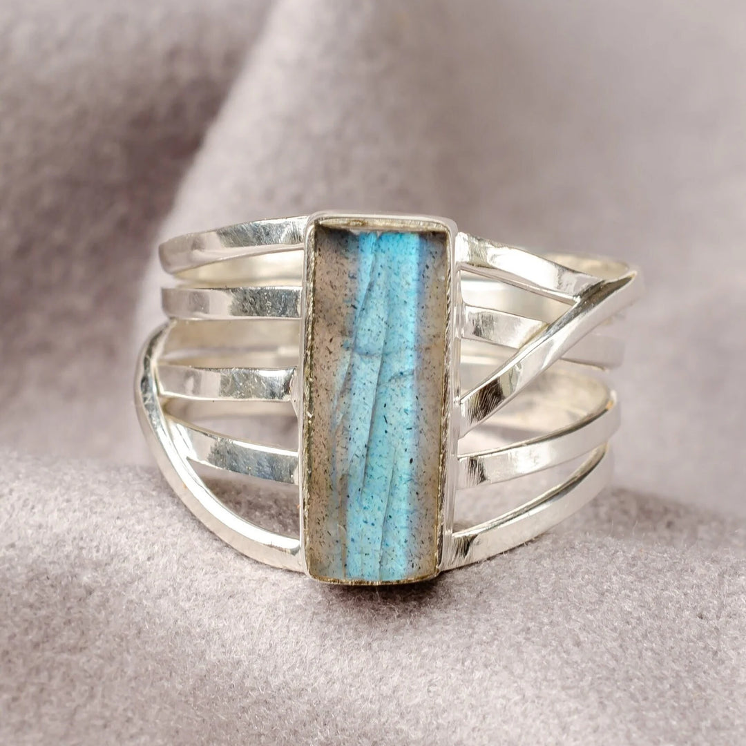 Raw Labradorite Sterling Silver Ring: Boho Healing Crystal Jewelry