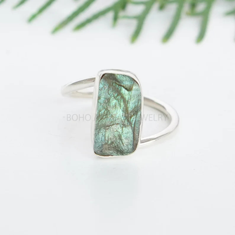 Raw Labradorite Ring: Handmade Sterling Silver 925, Boho Jewelry