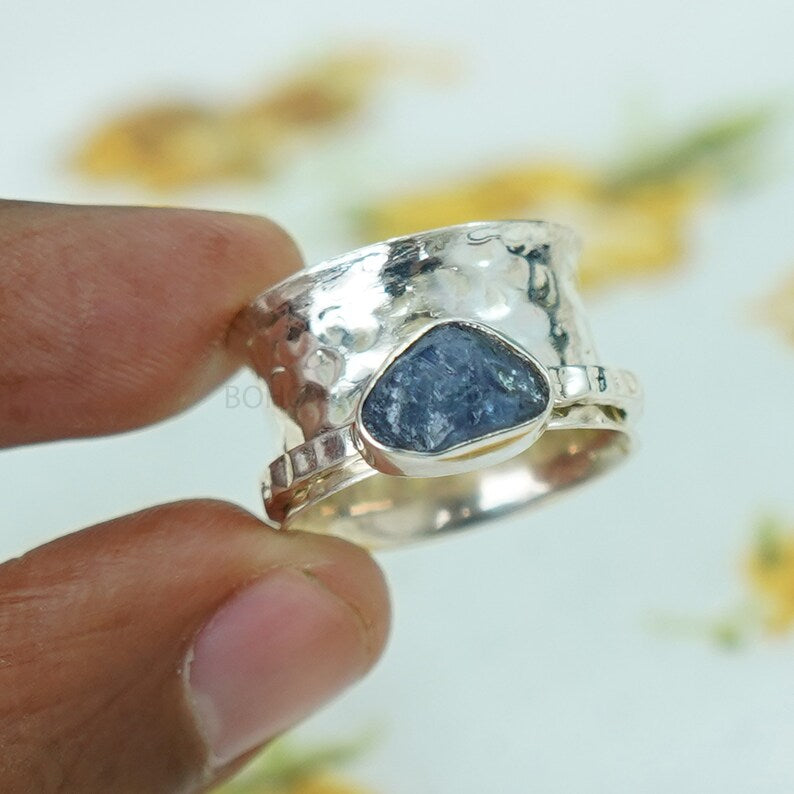 Raw Tanzanite Spinner Ring: Hammered Sterling Silver Band, Anxiety Ring